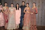 Alecia Raut at the Unveiling Of Shyamal & Bhumika�s Spring Summer 17 Collection on 31st March 2017 (53)_58dfa16be02f8.JPG