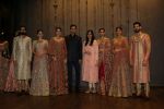 Alecia Raut at the Unveiling Of Shyamal & Bhumika�s Spring Summer 17 Collection on 31st March 2017 (55)_58dfa17114f94.JPG