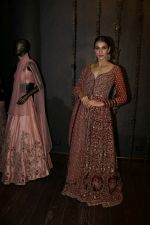 Alecia Raut at the Unveiling Of Shyamal & Bhumika�s Spring Summer 17 Collection on 31st March 2017 (9)_58dfa3432799a.JPG