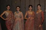 Deepti Gujral at the Unveiling Of Shyamal & Bhumika�s Spring Summer 17 Collection on 31st March 2017 (67)_58dfa1938f979.JPG