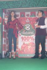 Shilpa Shetty at Launch Of B Natural Fruits Beverages on 12th April 2017 (20)_58f3734ad6fe8.JPG