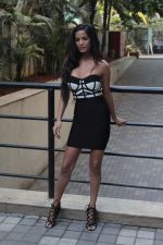 Poonam Pandey Launch Of Her Own App on 17th April 2017 (12)_58f5f01d678f9.JPG