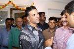 Akshay Kumar at The Book Launch Of Veerappan Chasing The Brigand on 19th April 2017 (11)_58f895f87f924.JPG