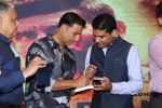 Akshay Kumar at The Book Launch Of Veerappan Chasing The Brigand on 19th April 2017 (32)_58f89607223db.JPG