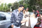 Akshay Kumar at The Book Launch Of Veerappan Chasing The Brigand on 19th April 2017 (5)_58f895f42a27b.JPG