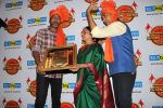 Nagraj Manjule Felcitated With Maharashtra Icon Award With Maharashtra Day Celebration on 27th April 2017 (31)_5902e02a970e3.JPG