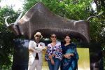 Gauri Khan, Shaina NC At Inauguration Of Mumbai Beautification Project By Nana Chudasama on 2nd May 2017 (11)_5909673205343.JPG