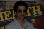 Sonu Sood Flaunts His Abs On The Cover Of A Health Magazine on 3rd May 2017 (22)_590ac91c0017e.JPG