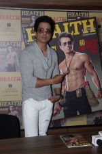 Sonu Sood Flaunts His Abs On The Cover Of A Health Magazine on 3rd May 2017 (47)_590ac965cb2cb.JPG