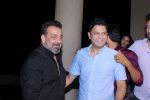 Sanjay Dutt at the Team Of Film Bhoomi Celebrating The Completion Of Film on 5th May 2017 (23)_5912a1dbcb7f7.JPG