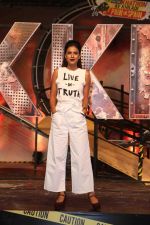 Nia Sharma at the Launch of TV show Khatron Ke Khiladi Season 8 on 10th May 2017 (101)_5913e54c84cbb.JPG