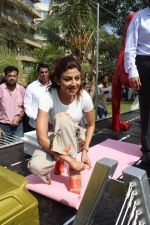 Shilpa Shetty inaugurated Her Yoga Posed Statue on 17th May 2017 (40)_591d349c527bf.JPG