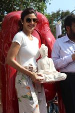 Shilpa Shetty inaugurated Her Yoga Posed Statue on 17th May 2017 (44)_591d350f0d470.JPG