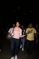 Jacqueline Fernandez Spotted on 7th June 2017 (7)_5938f30517050.jpg