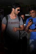 Sushant Singh Rajput Spotted At Airport on 8th June 2017 (9)_5939605e5201b.JPG