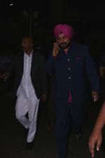 Navjot Singh Sidhu Spotted At International Airport on 9th June 2017 (1)_593b9cbb027aa.JPG