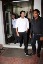 Anil Kapoor spotted At Bastian Restaurant on 20th June 2017 (12)_5949e51e8f801.JPG