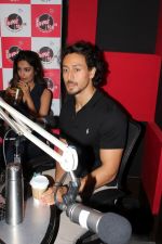 Tiger Shroff and Nidhhi Agerwal promote their upcoming film Munna Michael on Red FM on 22nd June 2017 (15)_594bd4d0207dc.JPG