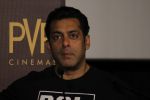 Salman Khan Being Human Joins Hands With Pvr For An Initiative on 23rd June 2016 (31)_594d2cc9d95dc.JPG