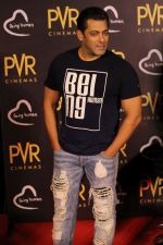 Salman Khan Being Human Joins Hands With Pvr For An Initiative on 23rd June 2016 (44)_594d2ce8609c0.JPG