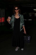 Shakti Mohan Spotted At Airport on 24th June 2017 (1)_594f2420d01a8.JPG