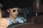 Kajol Spotted At Airport on 2nd July 2017 (1)_595a02e0996b1.JPG