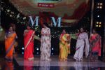 Sridevi on the sets of Sa Re Ga Ma Pa For Promoting Film Mom on 5th July 2017 (21)_595da71033fe0.JPG