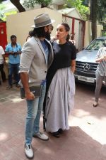 Ranveer Singh, Neha Dhupia Spotted before The Recording Of their Episode NoFilterNeha Season 2 on 10th July 2017(51)_5963895e80986.JPG