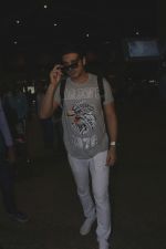 Zayed Khan Spotted At Airport on 18th July 2017 (10)_596ed8444e27f.JPG
