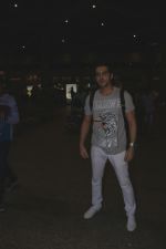 Zayed Khan Spotted At Airport on 18th July 2017 (6)_596ed841088bd.JPG