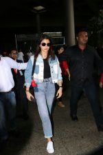 Anushka Sharma at the airport on 20th July 2017 (5)_5970e156c1691.JPG