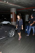 Taapsee Pannu Spotted At Airport on 21st July 2017 (9)_5972fbf276d7e.JPG
