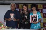 Javed Akhtar At Book Coffee Days Champagne Nights & Other Secrets on 24th July 2017 (34)_5976eb01c9fc4.JPG