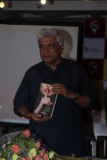 Javed Akhtar At Book Coffee Days Champagne Nights & Other Secrets on 24th July 2017 (36)_5976eaad8afdc.JPG