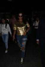 Sania Mirza Spotted At Airport on 26th July 2017 (7)_59789fa432f45.JPG
