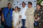 Asha Bhosle, Raj Thackeray at the Launch OF Zanai Bhosle_s iAzre, Apple Store on 30th July 2017 (143)_597eac46ea40e.JPG