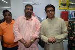 Raj Thackeray at the Launch OF Zanai Bhosle_s iAzre, Apple Store on 30th July 2017 (149)_597eac6a7f308.JPG