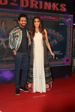 Ayushmann Khurrana, Kriti Sanon, Rajkummar Rao at the Music Launch Of Bareilly Ki Barfi on 8th Aug 2017 (16)_598aa3080c818.jpg