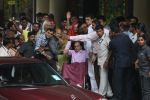 Dilip Kumar discharged from lilavathi Hospital on 9th Aug 2017 (19)_598bf7e722bf6.JPG