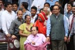 Dilip Kumar discharged from lilavathi Hospital on 9th Aug 2017 (40)_598bf7f29071c.JPG