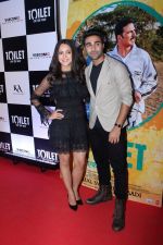 Aadar Jain, Anya Singh at the Special Screening Of Film Toilet Ek Prem Katha on 10th Aug 2017 (75)_598d6bfe60580.JPG
