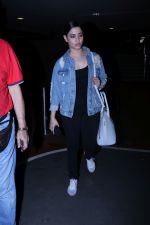 Tamannaah Bhatia Spotted At Airport on 13th Aug 2017 (35)_59917087af8cc.JPG