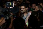 Sikandar Kher Spotted As Guest For Manish Arora At LFW Winter 2017 on 19th Aug 2017 (6)_59993c225efad.JPG