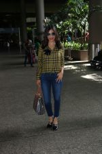 Sophie Choudry Spotted At Airport on 23rd Aug 2017 (1)_599e713823896.JPG