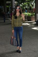 Sophie Choudry Spotted At Airport on 23rd Aug 2017 (13)_599e7149212d4.JPG