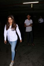 Bhumi Pednekar Spotted At Airport on 28th Aug 2017 (1)_59a3c0d546d0e.JPG