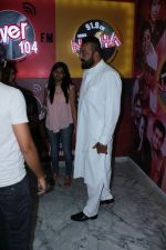 Sanjay Dutt Spotted At FEVER 104 FM For Promoting Film Bhoomi on 28th Aug 2017 (86)_59a50325960e7.JPG