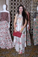 Padmini Kolhapure at the Preview Of Payal Singhals Collection on 1st Sept 2017