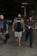 Rapper Baadshah Spotted At Airport on 4th Sept 2017 (2)_59ae4bf62b6de.JPG