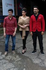 Gautam Rode, Zareen Khan, Abhinav Shukla promote Aksar 2 on the Sets Of Comedy Show Comedy Dangal on 17th Sept 2017 (83)_59bf728a9a8a3.JPG